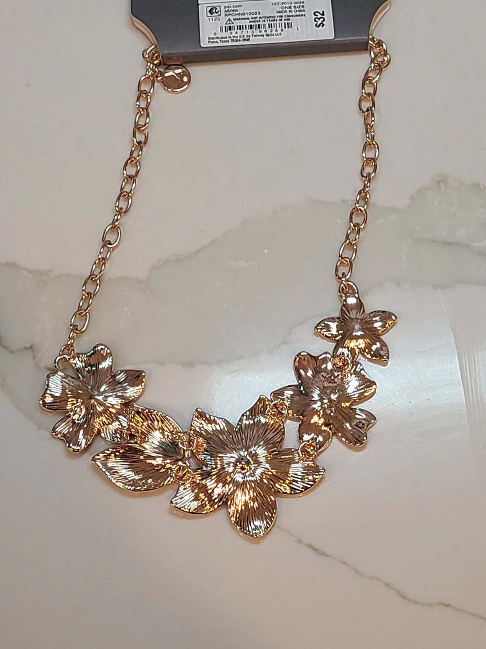 NWT Liz Claiborne Pink Floral Statement Necklace & Earrings Set